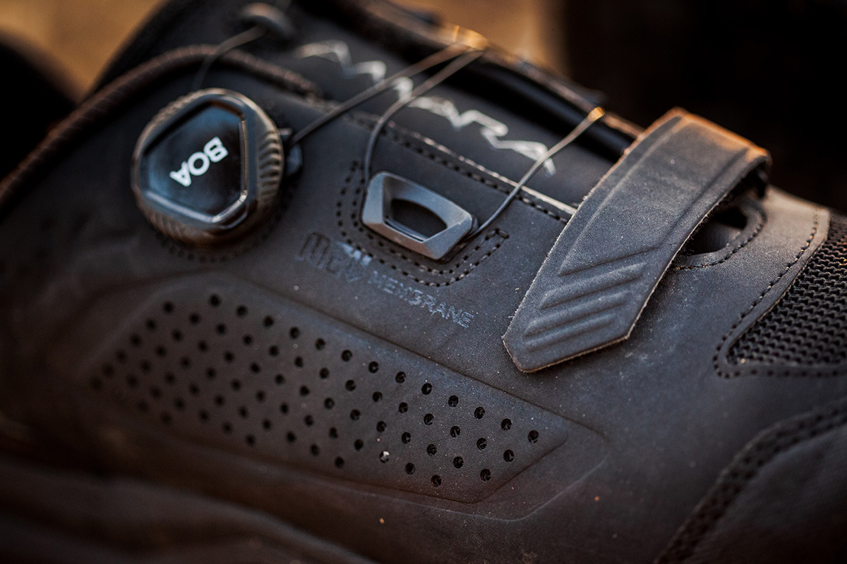Probamos las zapatillas Spiuk Amara M2V, robustas e impermeables, pero también cómodas y ventiladas