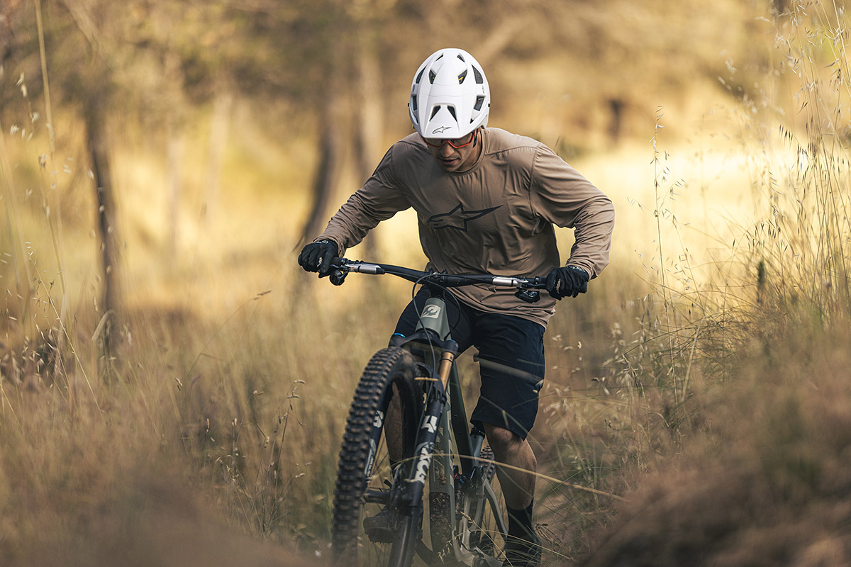 Subidas imposibles: técnica para no perder la tracción y superar las rampas más complicadas