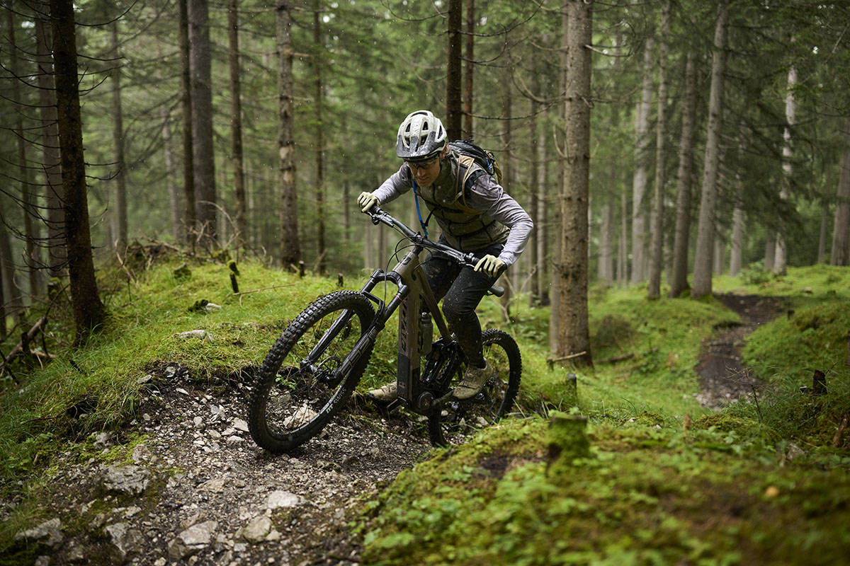 Subidas imposibles: técnica para no perder la tracción y superar las rampas más complicadas