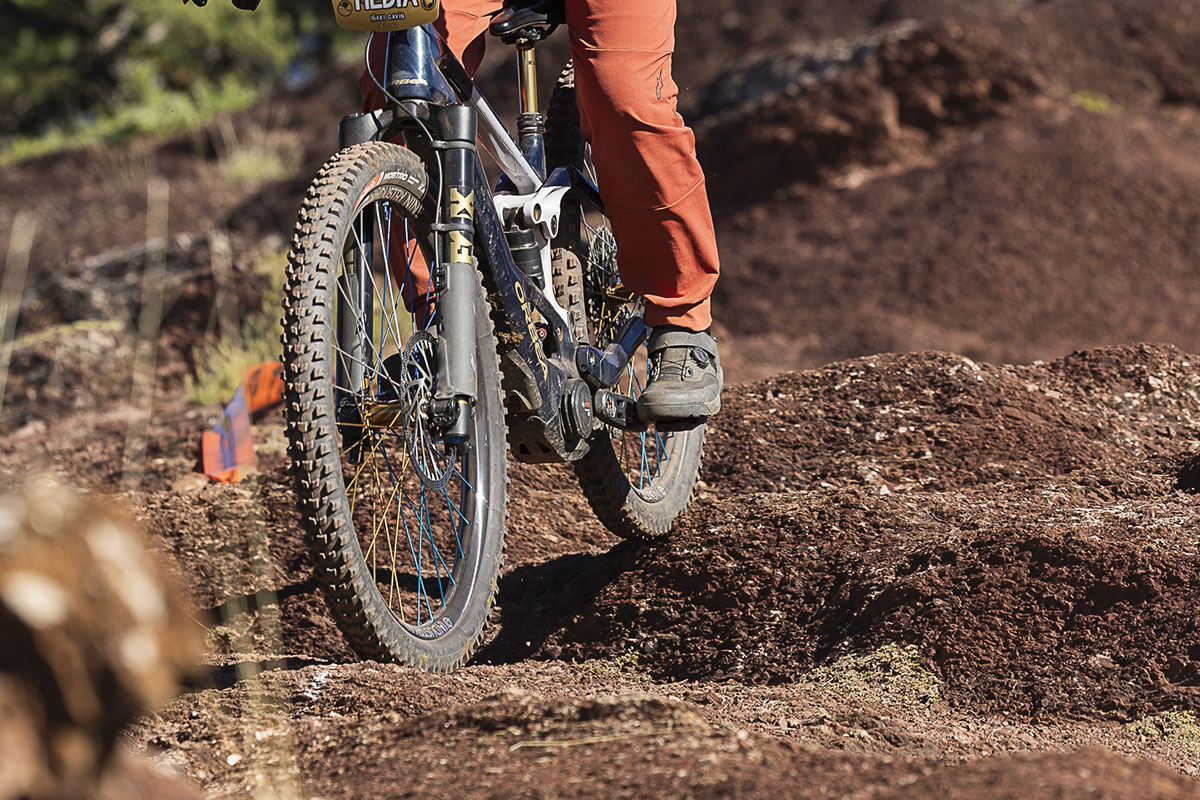 Aligera y refuerza tu transmisión. Probamos las bielas FORX HEX 2