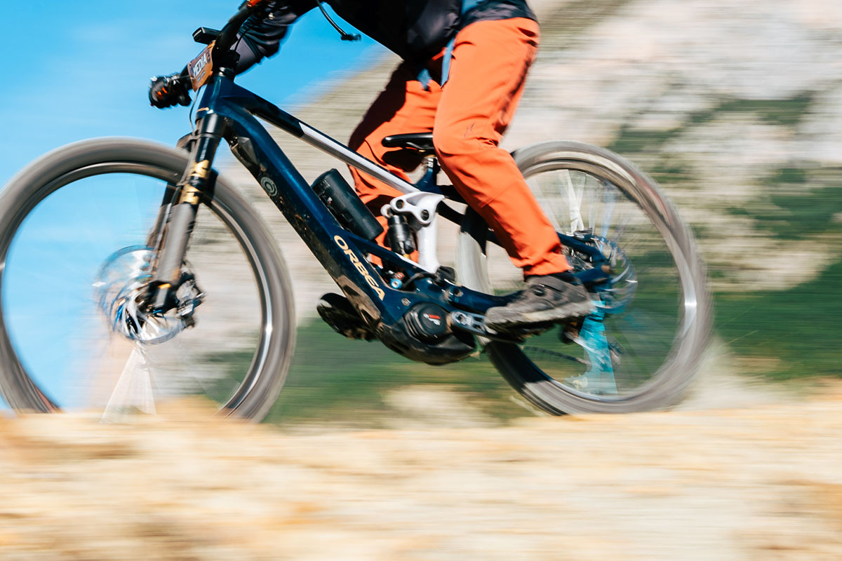 Aligera y refuerza tu transmisión. Probamos las bielas FORX HEX 2