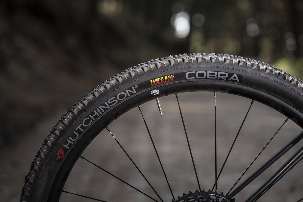 Mavic Crossride FTS-X con Hutchinson Cobra 29x2,10 Mavic Crossride FTS-X con Hutchinson Cobra 29x2,10