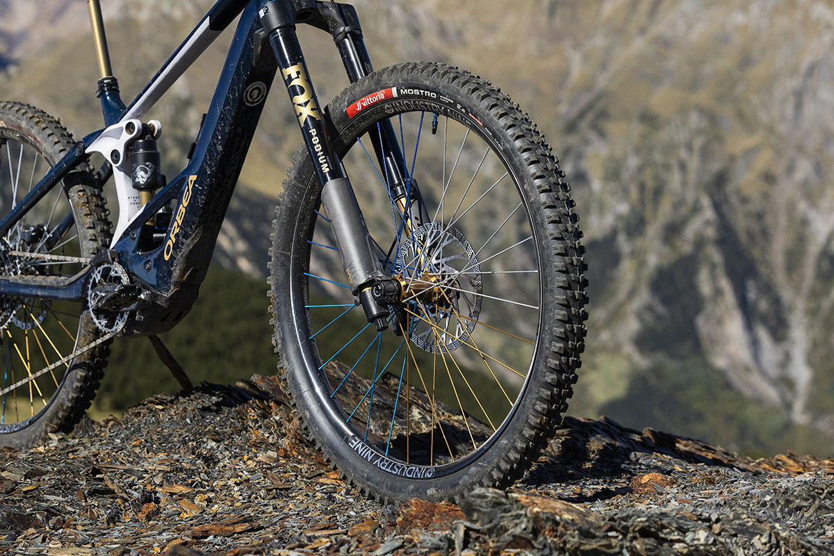 ¡Las cubiertas de Trans-Nomad! test de la Vittoria Mostro Enduro Race y Vittoria Mazza Enduro