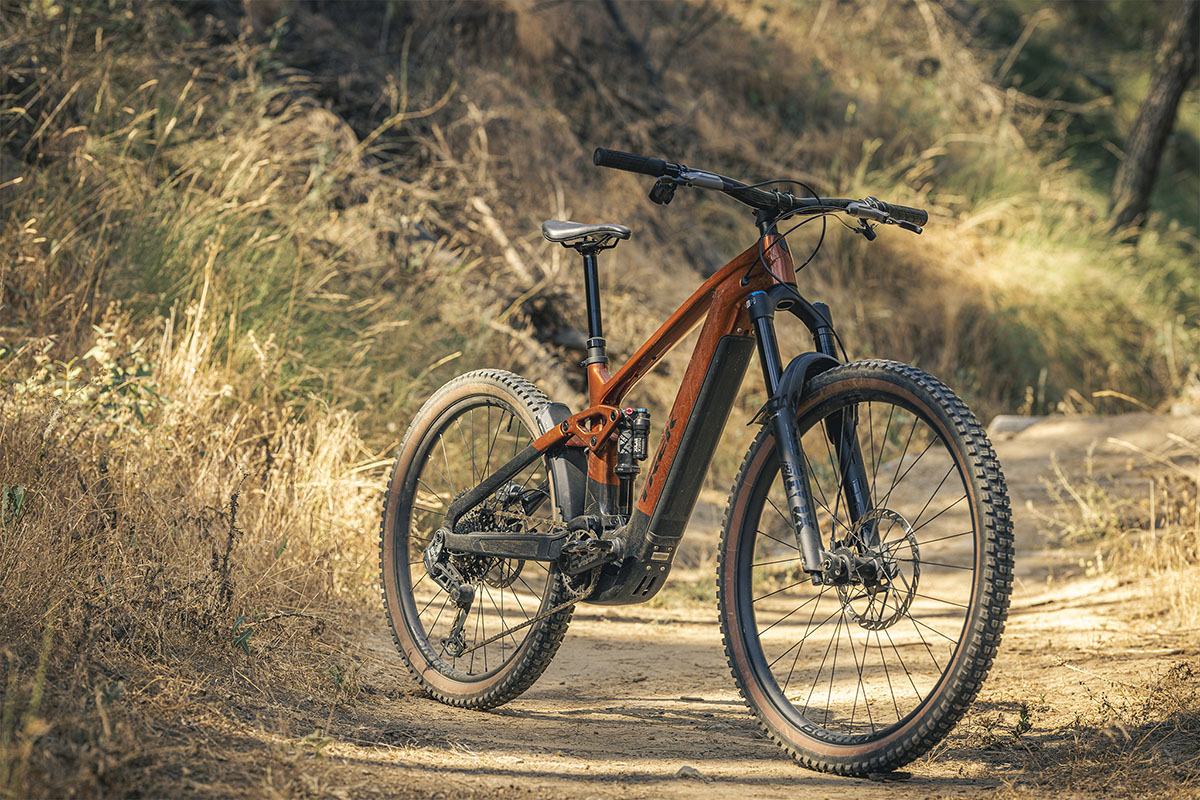 Probamos la Trek Rail+ 9.8 GX AXS Gen 5: lógica, diversión y rendimiento en una sola bici