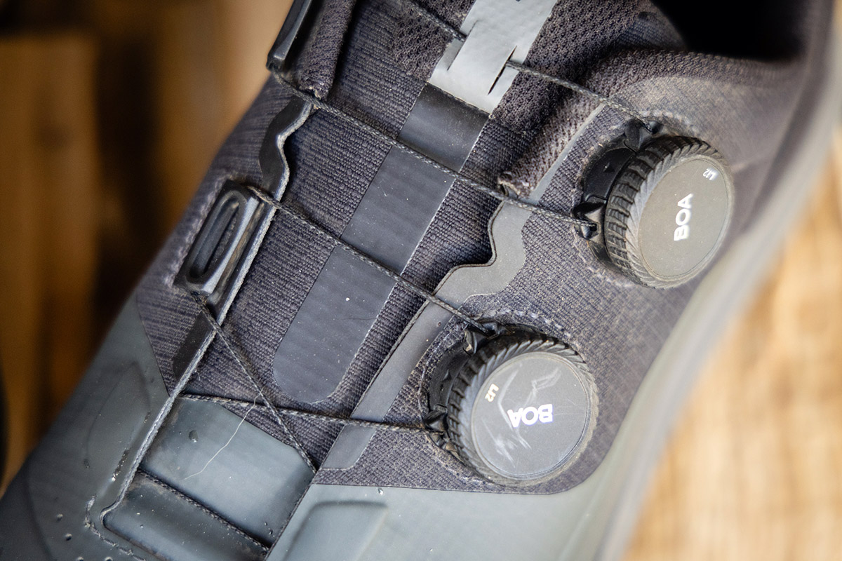 Robustas y rígidas por fuera, muy cómodas por dentro; probamos las zapatillas Fox Union BOA