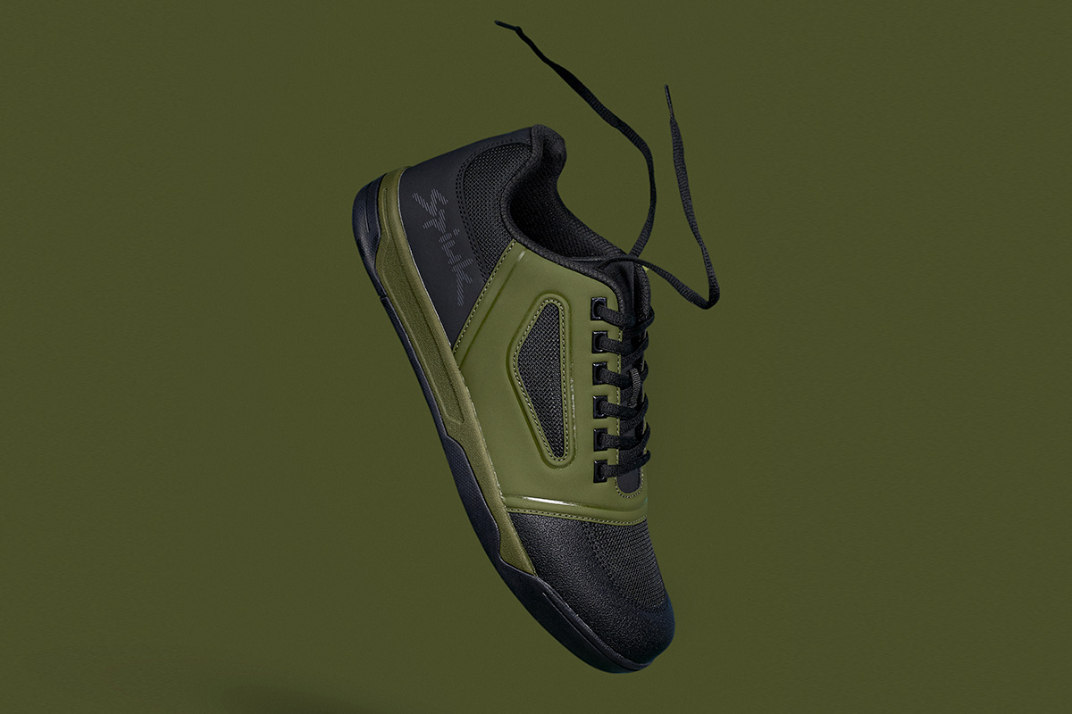 Nuevas zapatillas Spiuk Roots para pedales de plataforma y uso polivalente