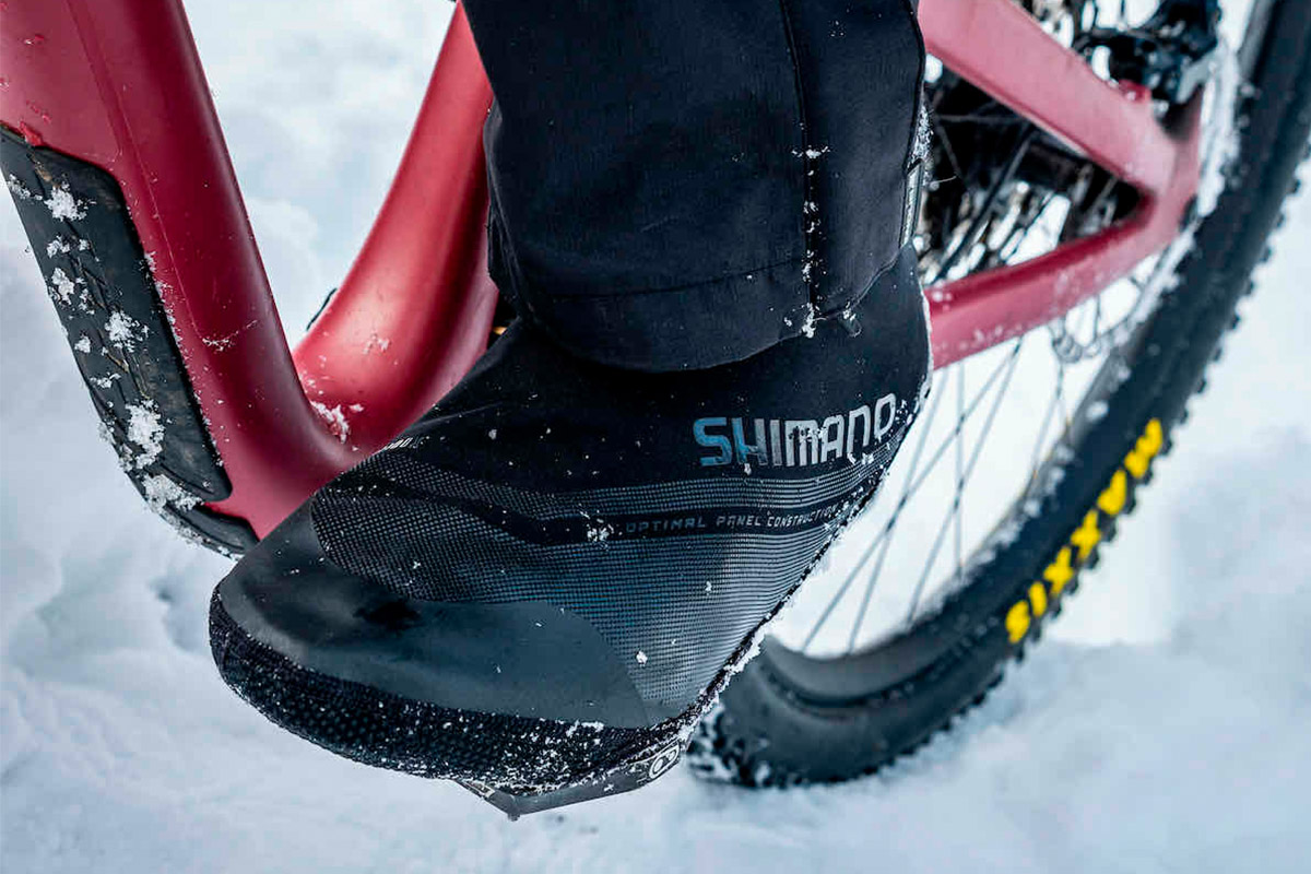 Cubre botas para mountain bike para invierno de la marca Shimano