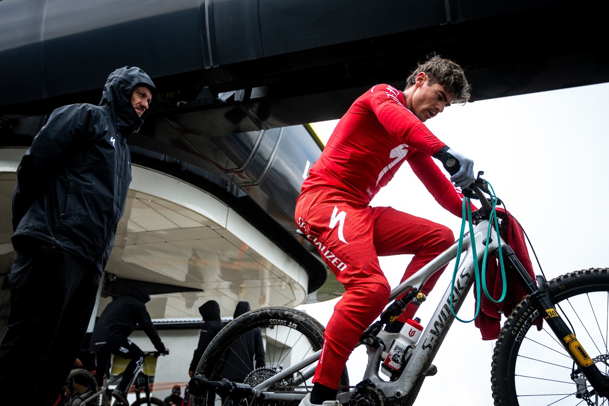 S-Works Off-Road: la nueva familia de ropa MTB de Specialized S-Works Off-Road: la nueva familia de ropa MTB de Specialized