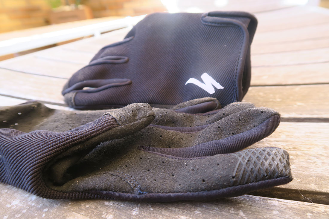 Specialized LoDown gloves
