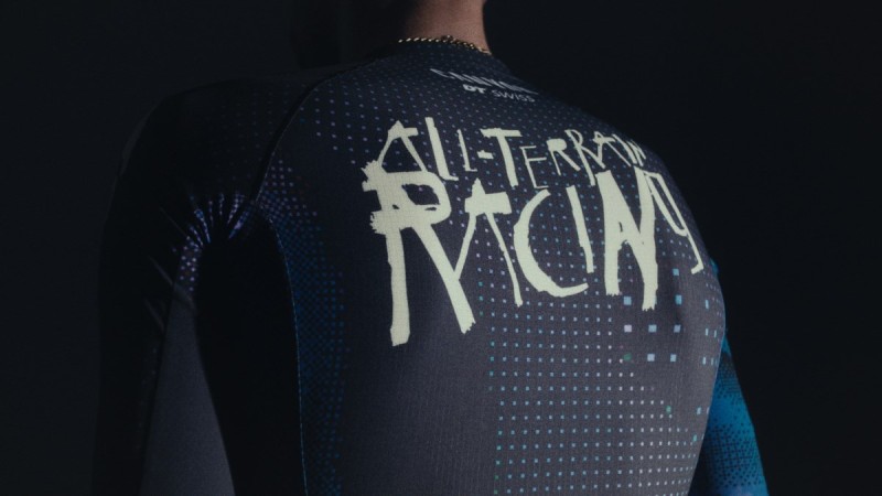 Shimano se une al nuevo equipo Canyon x DT Swiss All-Terrain Racing