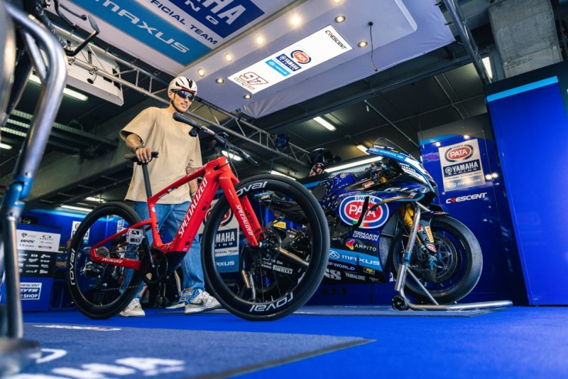 De la calle a los circuitos: así es la Specialized Turbo Vado SL 2 de Xavi Vierge