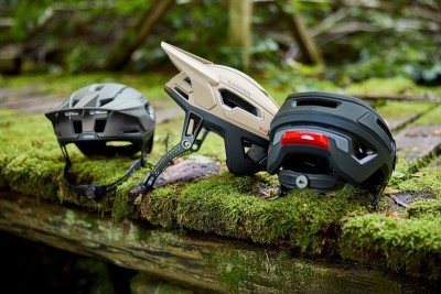 Canyon Deflectr, el primer casco ‘trail’ de la marca nace con 5 estrellas de calificación