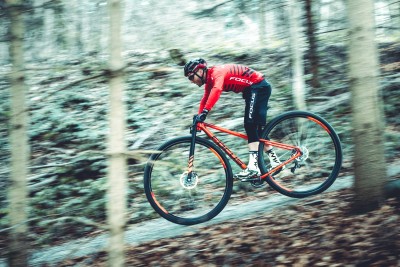 FOCUS Bikes ya lo vio venir ¡En 2016 lanzaron una MTB de 36''! FOCUS Bikes ya lo vio venir ¡En 2016 lanzaron una MTB de 36''!