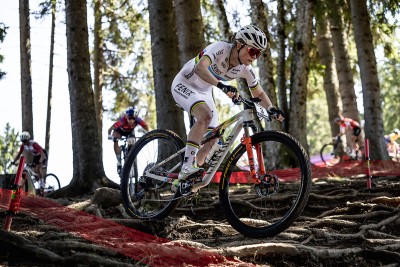 La exclusiva personalización de Canyon para sus estrellas en los Mundiales de MTB