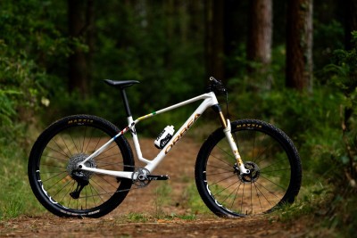 Así es la Orbea Alma personalizada del Campeón del Mundo XCM