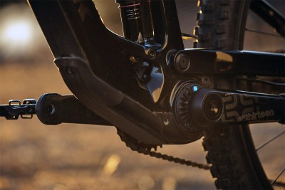 ¿Cómo funciona el Harmonic Pin Ring del TQ HPR50? Te lo contamos