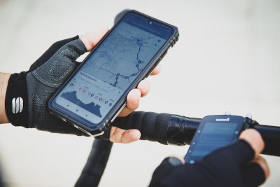 Trucos GPS: navegación avanzada, métricas y seguridad en MTB