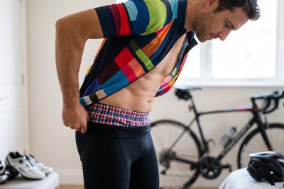 El error de llevar ropa interior con el culote y cómo lavar tu equipación de MTB El error de llevar ropa interior con el culote y cómo lavar tu equipación de MTB
